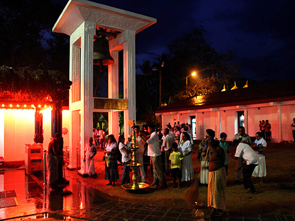 kataragama devotees trust